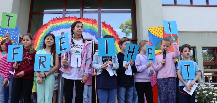 Kinder der Grundschule Mitte