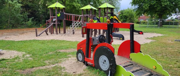 Spielkombination und ein Spieltrecker